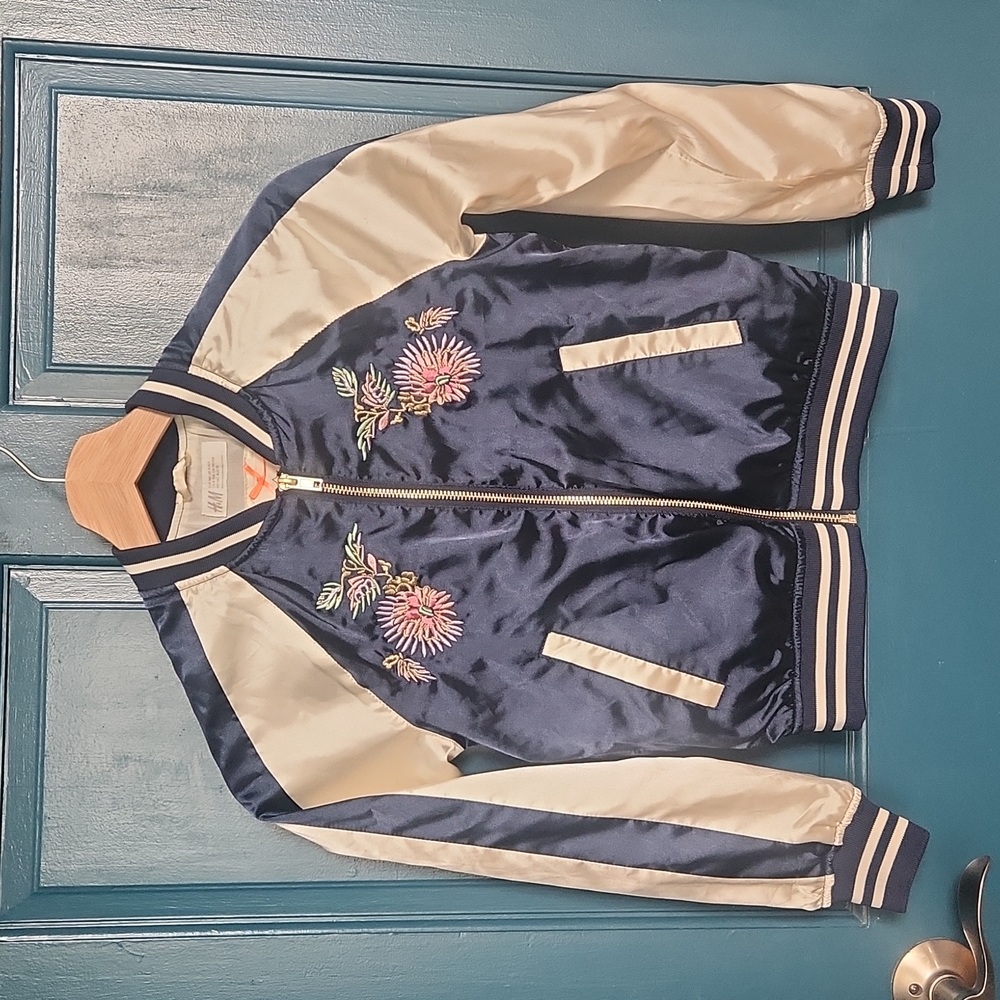Vintage-Style Satin Embroidered Jacket
